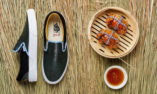 为了致敬上海文化，Vans 与 ACU 和 FLY 两家潮店合作了 “两道菜”